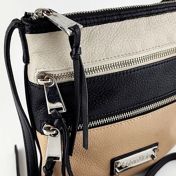 Calvin Klein Leather Crossbody Bag 3 Zip Tri Colour Tan Beige Black - Picture 3 of 15